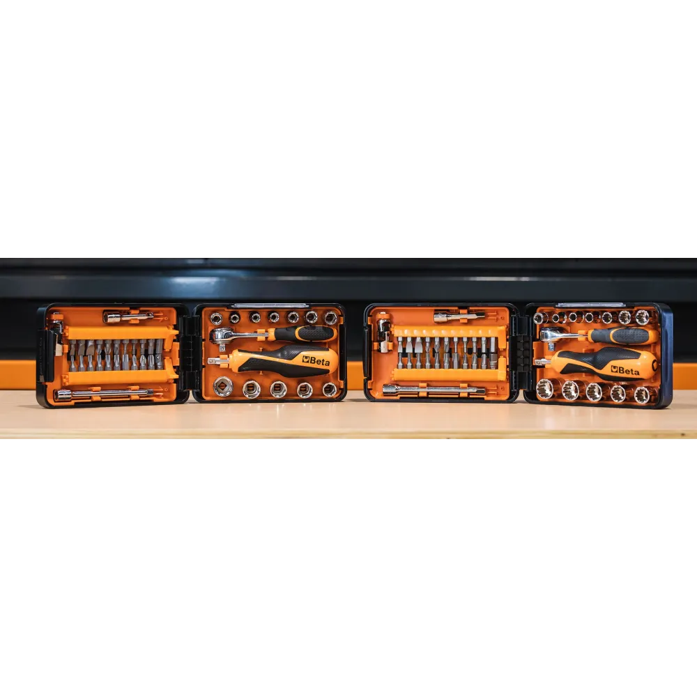 Assortment of 11 hexagon sockets, 21 bits and 7 accessories